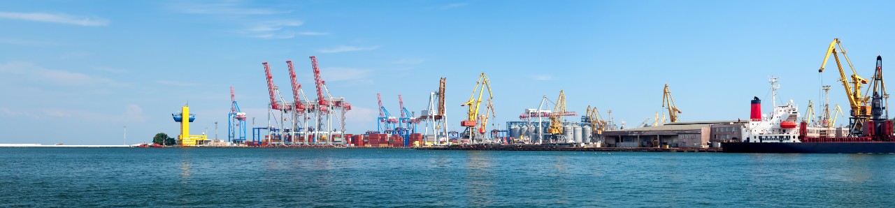 Hafen von Odessa.– Quelle: benjaminlion - stock.adobe.com Hafen von Odessa, Ukraine